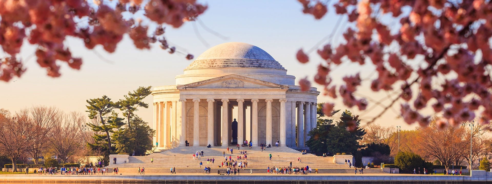 The Big Apple, Niagara & Washington, DC Escorted Tour