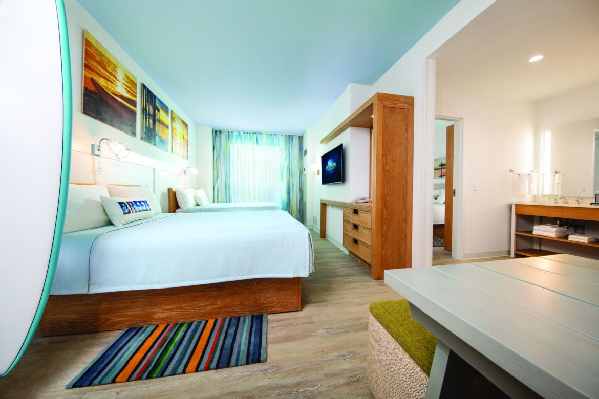 Universal-Gallery-2019-Dockside-Suite