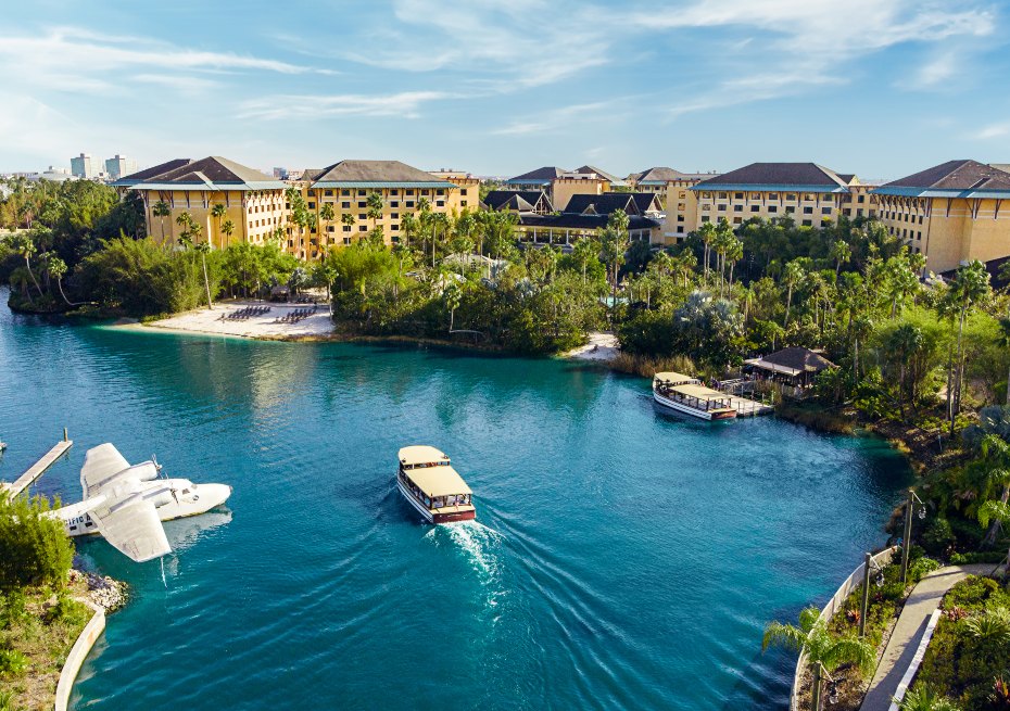  Loews Royal Pacific Resort at Universal Orlando Resort