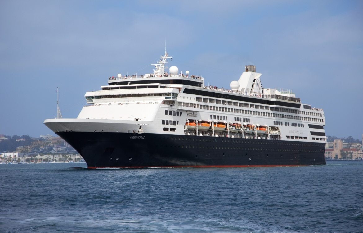 Veendam Ship